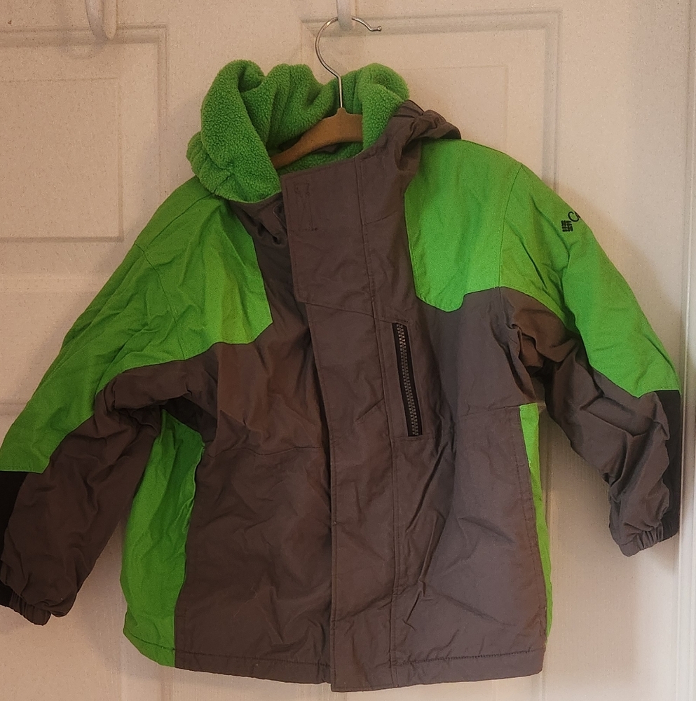 Columbia waterproof winter jacket 4T green